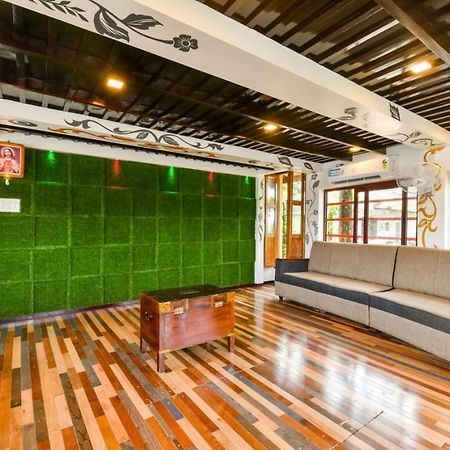 Friends Cruise, Nightstay Houseboat Alappuzha Bagian luar foto